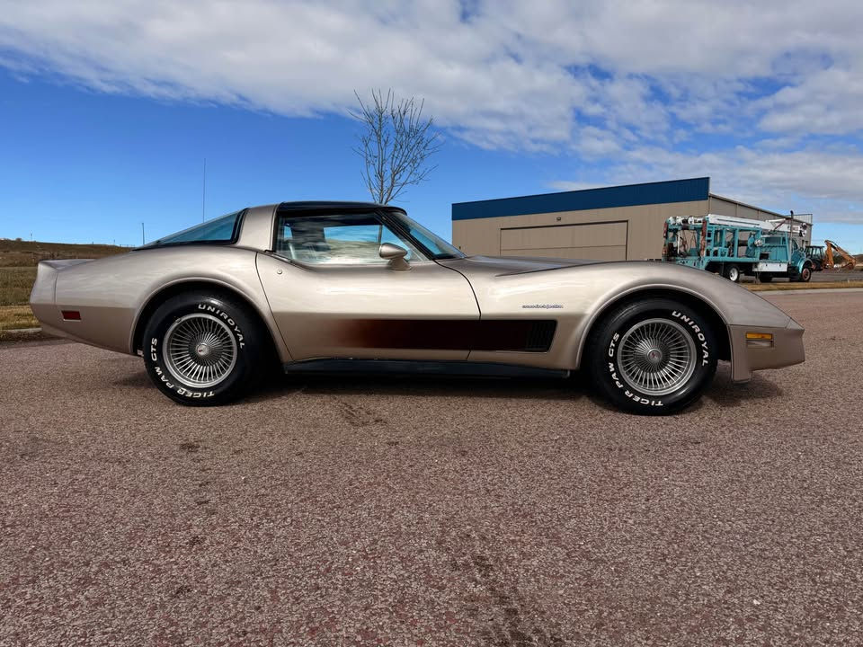 1982 Chevrolet Corvette Collector Edition  