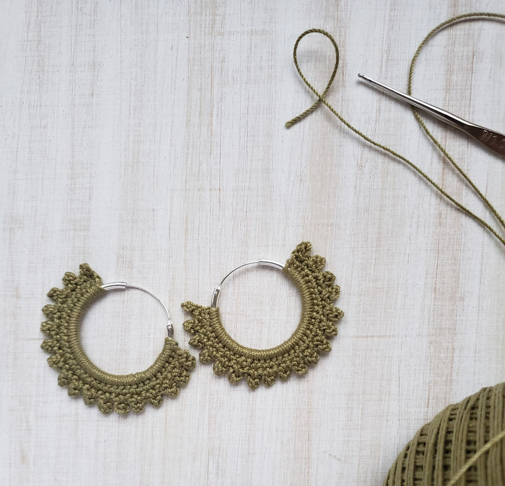 Per Fare L Orecchino Ci Vuole Un Maggiorenne