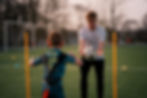 Speler werkt aan techniek tijdens skills training