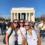 happy guests in washington dc national m