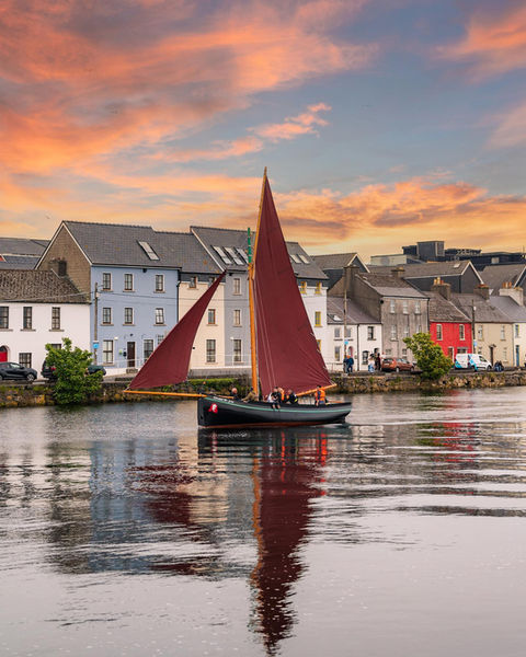 galway hooker on the corral