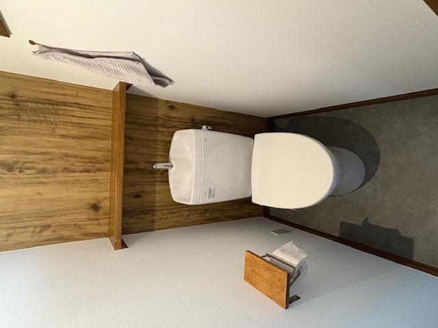 横浜市旭区リフォーム、トイレ改修施工後の様子
