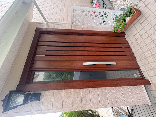 玄関ドア取替え施工後_横浜市戸塚区