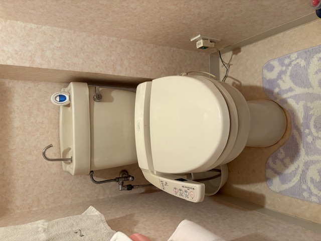 トイレ取替え施工前_大和市