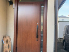 玄関ドア取替え