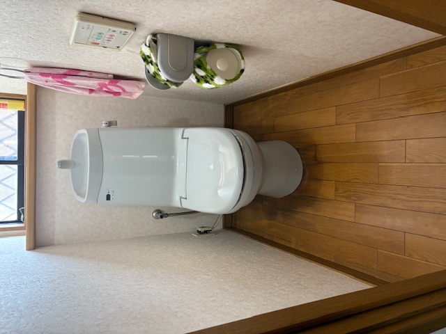 藤沢市のトイレリフォーム施工前