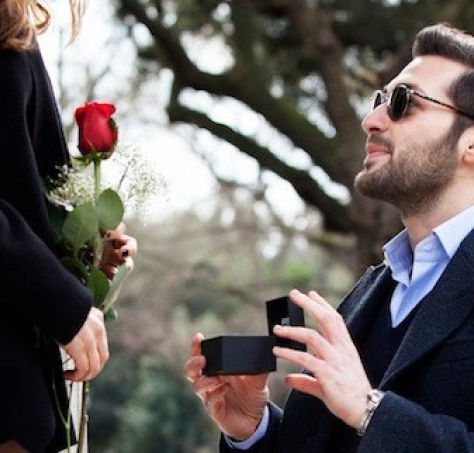 MARRIAGE PROPOSAL IDEAS TO FIT YOUR PARTNERS PERSONALITY