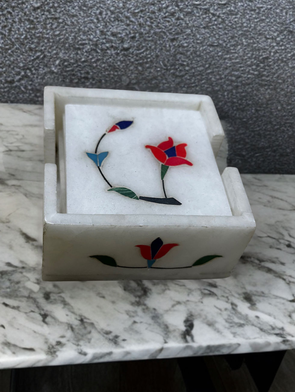 Handcrafted White Marble Inlay Coaster Set – Floral Design