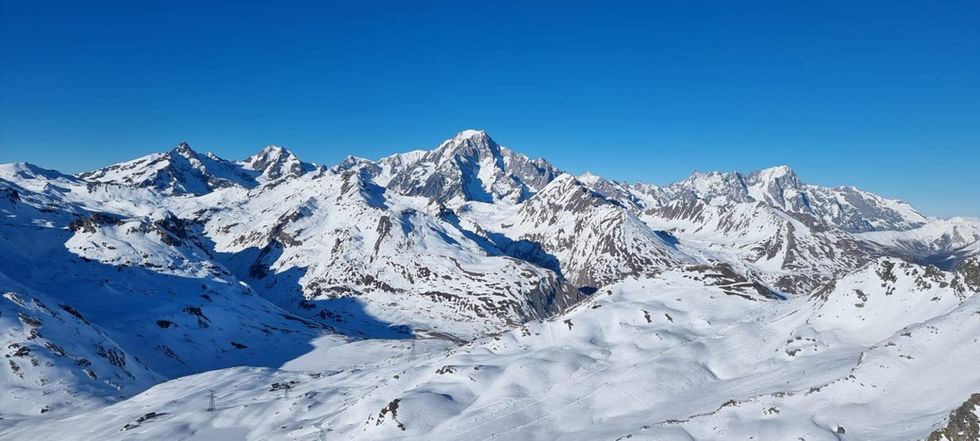 Incroyable appartement en duplex vue sur le Mont Blanc avec cheminée et 5 chambres : 10 couchages
