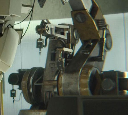 machine_right.jpg