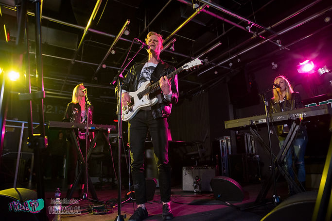 MOTHER MOTHER LIVE @ 102.1 THE EDGE TORONTO 2017