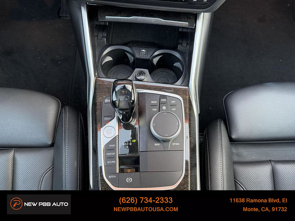 縮圖：2022 BMW 3 Series 330i RWD