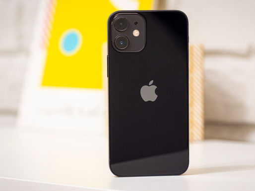 Apple rolls out iOS 14.2.1 for iPhone 12 series, fixes lock screen issue on iPhone 12 mini