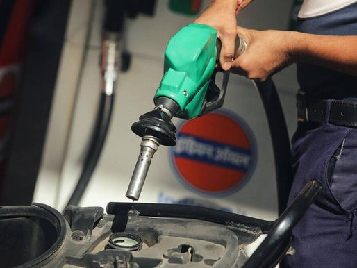 Petrol breaches Rs 89/litre mark in Delhi: Here’s are auto fuel prices in your city today.
