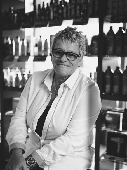 MANON CHÂTELAIN