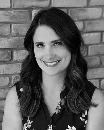 CAROLINE MAYER