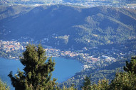 Vista dall'alto su Como e sul lago