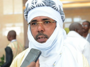 Mali : Fahad Ag Almahmoud et plusieurs leaders rebelles ont été tués lors de frappes aériennes à Tinzaouatène.
