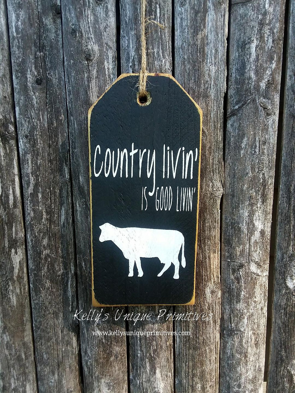 Country Livin' Tag- Black