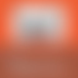 Una figurina per un decennio di impegno: la storia delle Cucine Popolari di Bologna