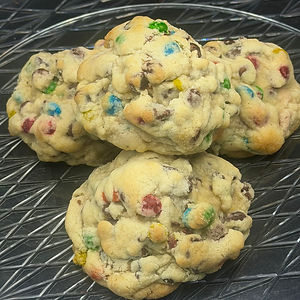 New York Style M&M Chocolate Chip Cookie 5.3oz