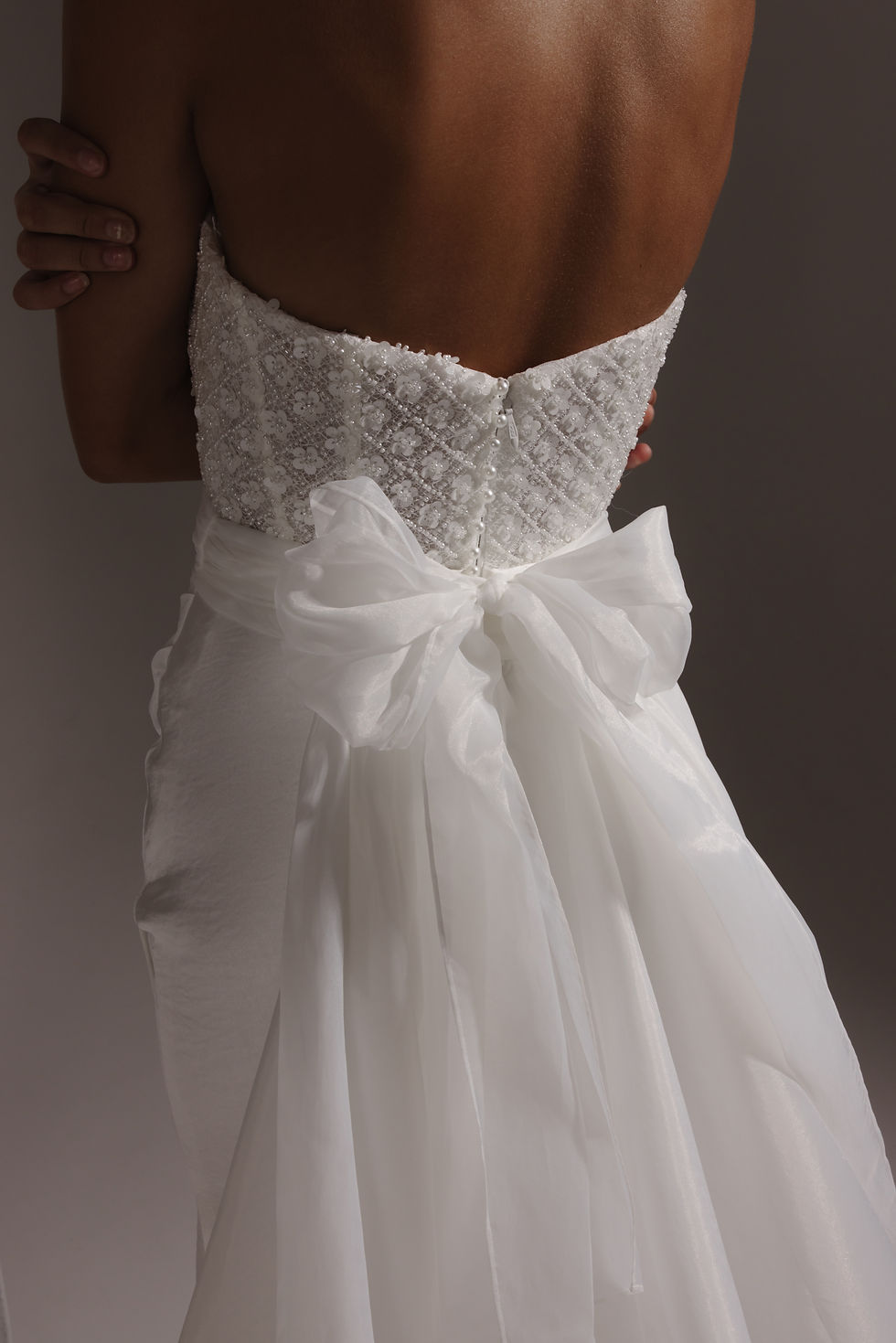 Thumbnail: Hera Couture - Angelo