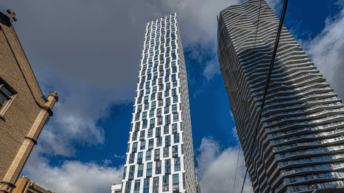 Featured Listing 25-11-25.gif