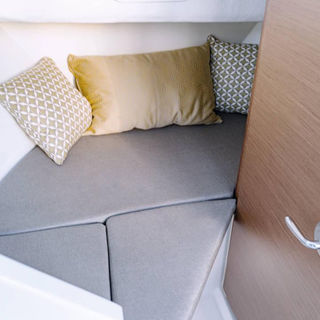 Merry Fisher 695 Berth.jpg