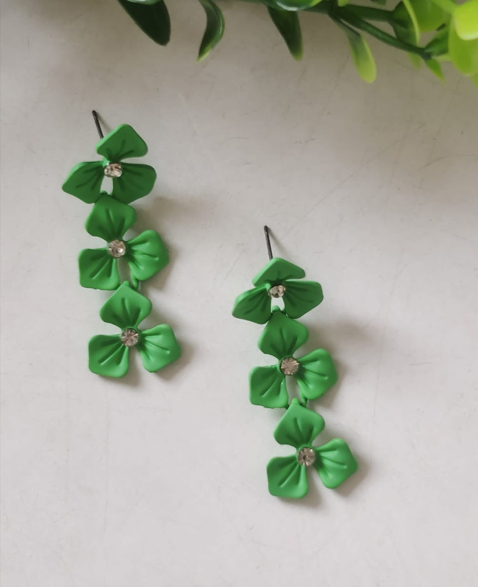 Thumbnail: Leaf stone Earring