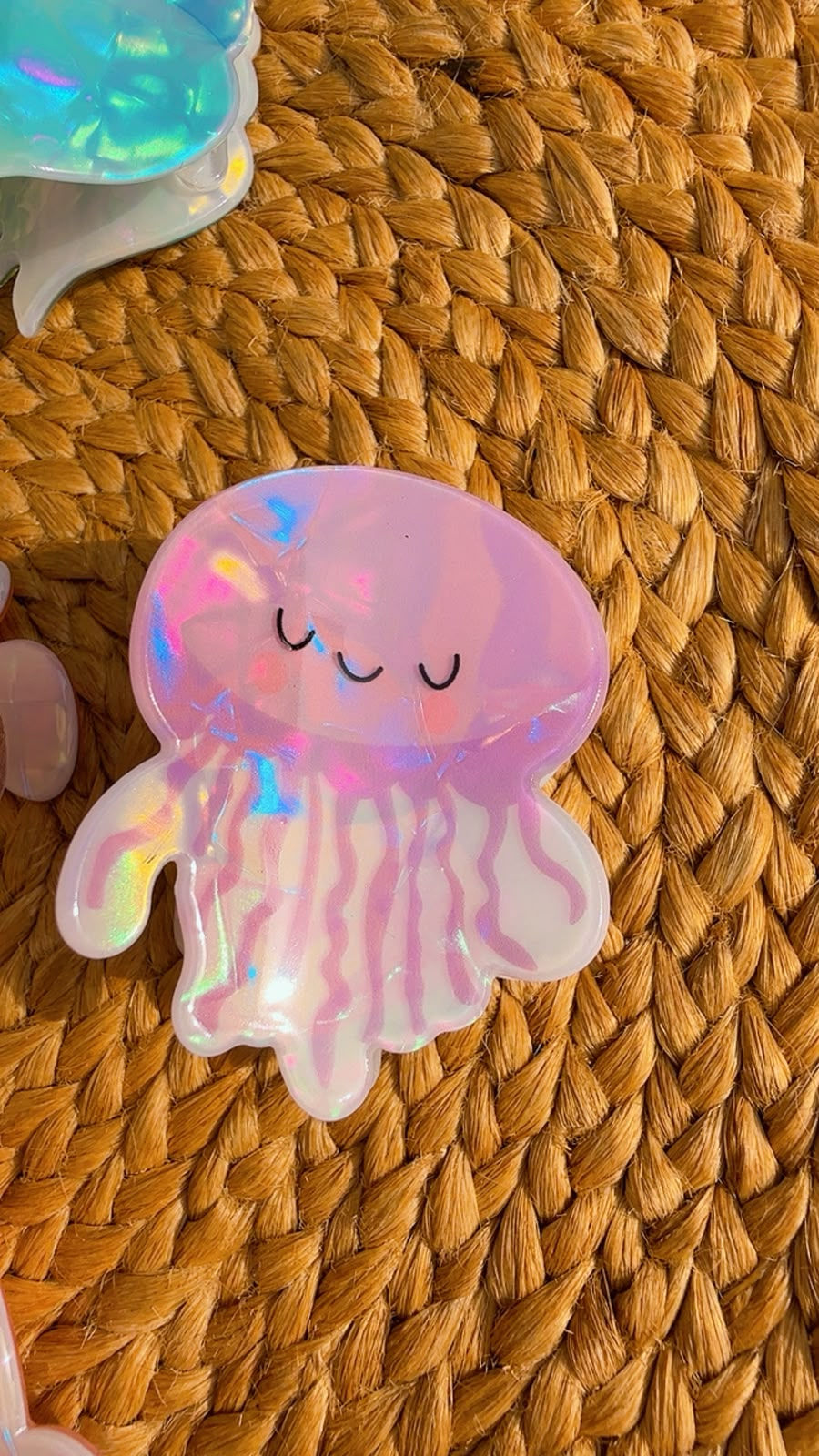 Thumbnail: Acrylic animal theme hair claw