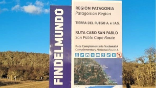 ✅Tierra del Fuego: El INFUETUR impulsa la identidad turística del centro y norte fueguino con nueva cartelería y cooperación binacional
