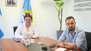 ✈ Santa Cruz: El Gobierno Provincial avanza en la reactivación de los aeropuertos de la zona norte