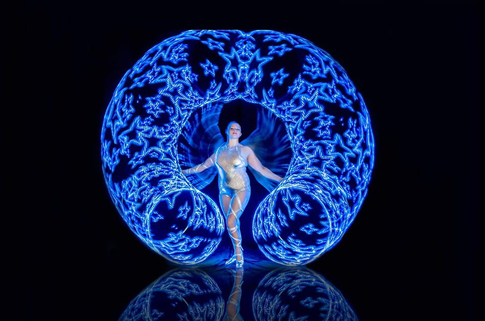 LED Hula Hoop Performer