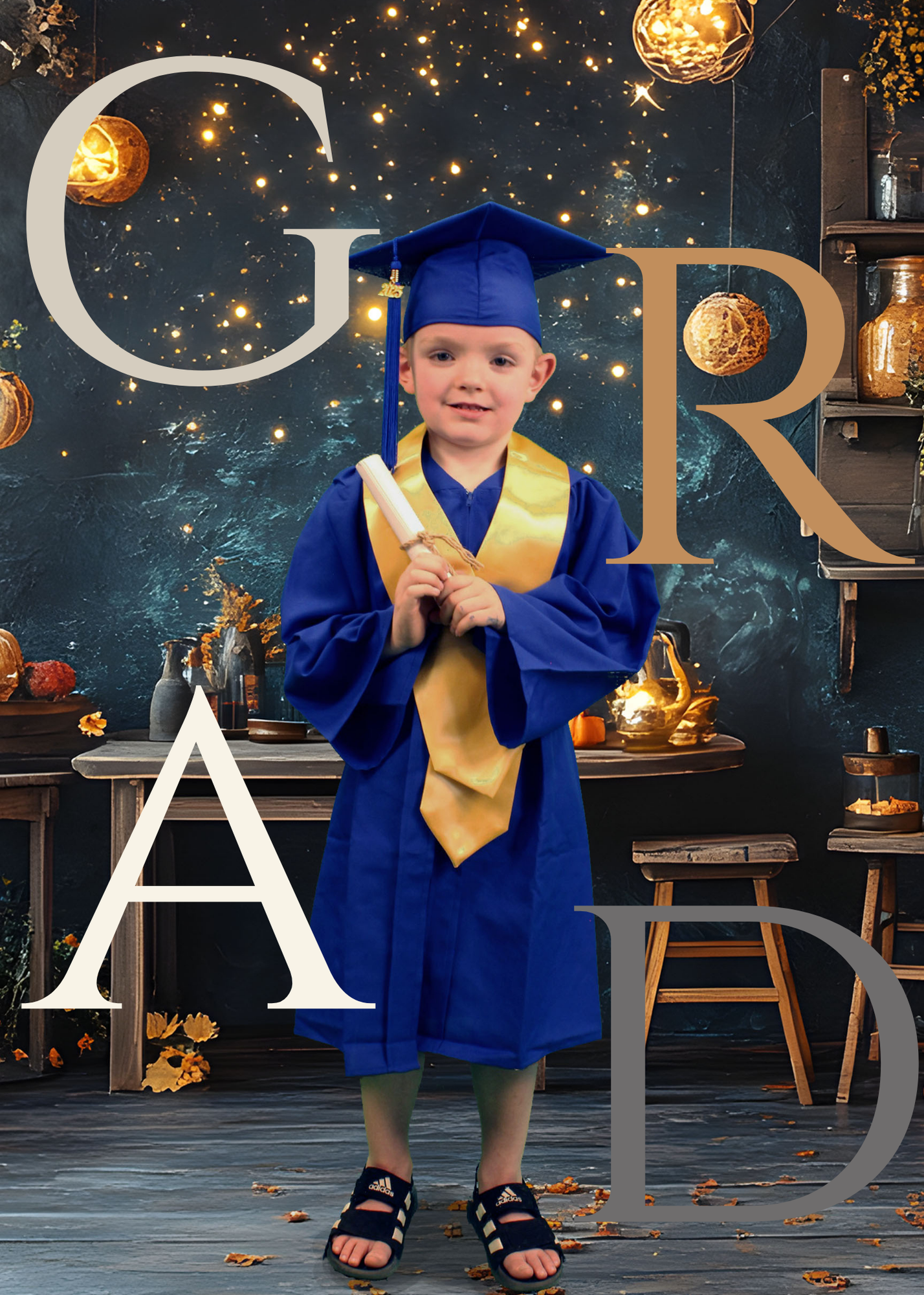 GRAD Full Cover Graduation Announcement (set of 10)