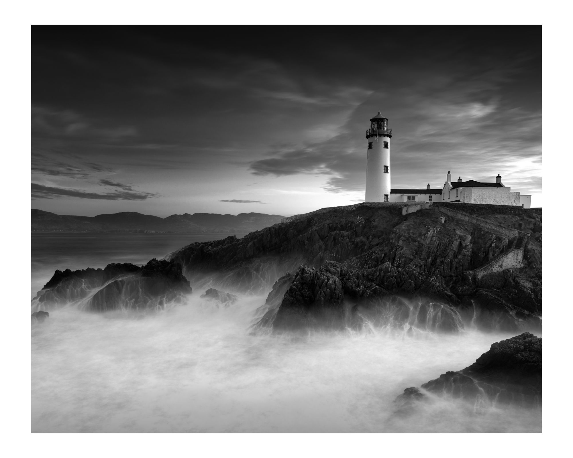 B&W Post Processing Video Tutorial 9 part series