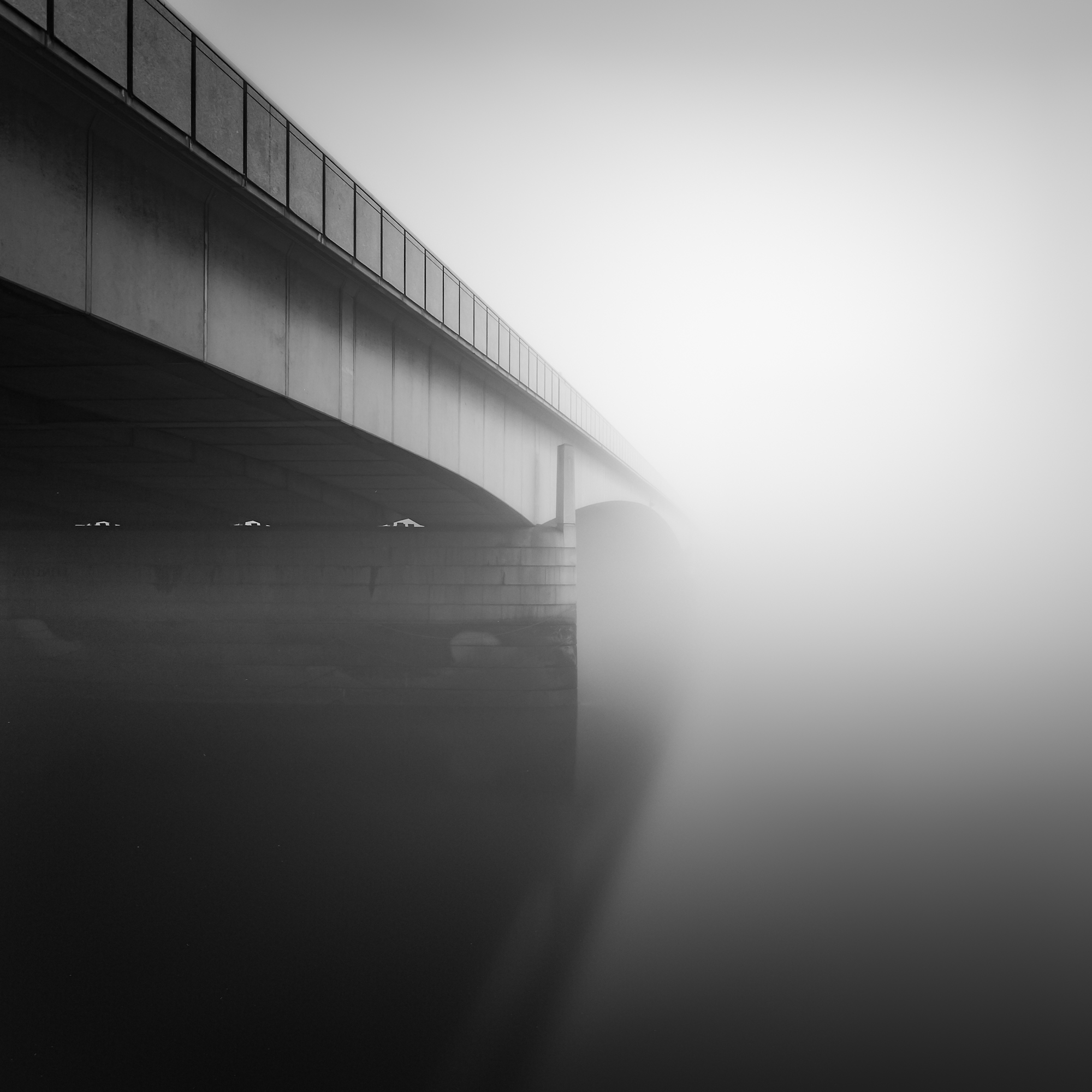 London bridge in the fog