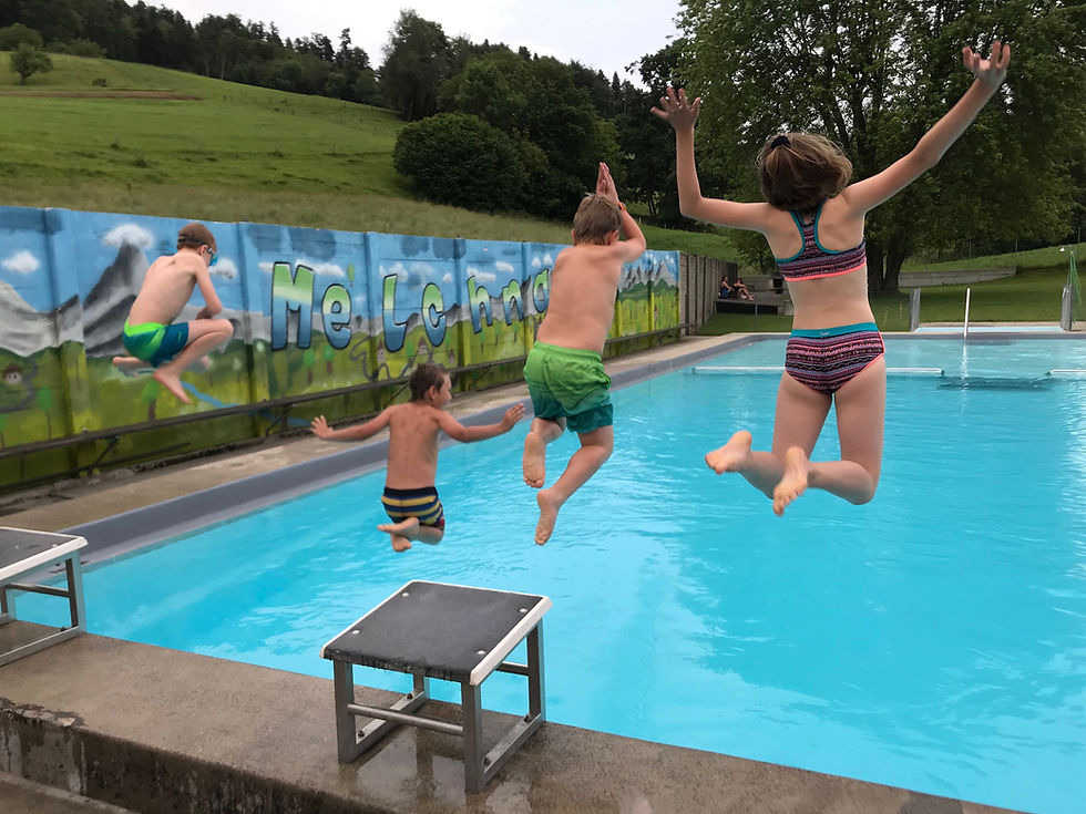 Ab in die Schule mit Barbetrieb 