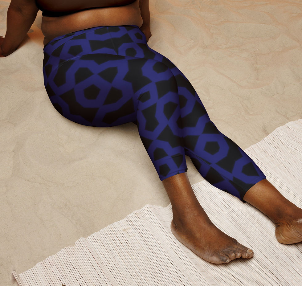 Thumbnail: Tangle Help & Hinder Yoga Capri Leggings