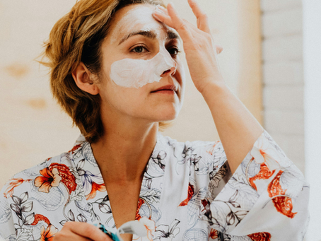 Die perfekte Hautpflegeroutine – morgens und abends