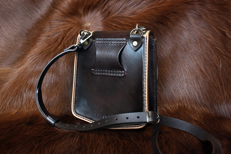 Thumbnail: Dragon Quiver, Pouch and Belt Archery Set