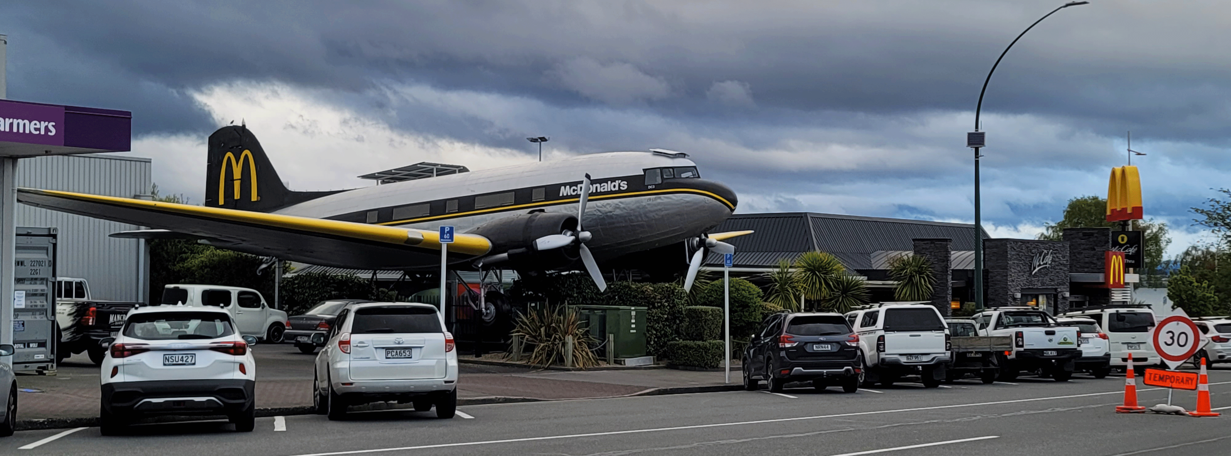 Taupo McDonald’s DC3 plane parked in their lot