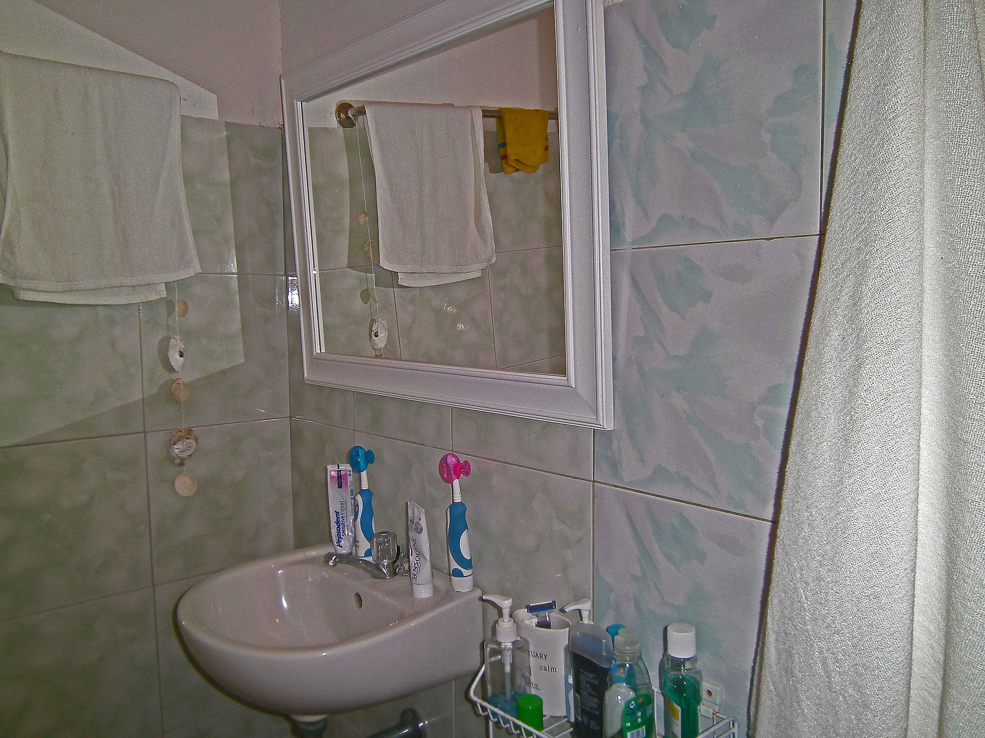Beach-House-Bathroom