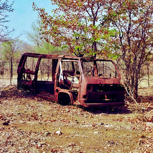 Photograph Zimbabwe - Gwanda (2019)
35mm color neg film,
A3
ENQUIRE
