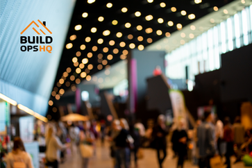 Cómo Convertir el Impulso de las Ferias en Éxito Durante Todo el Año en el Sector de Techos