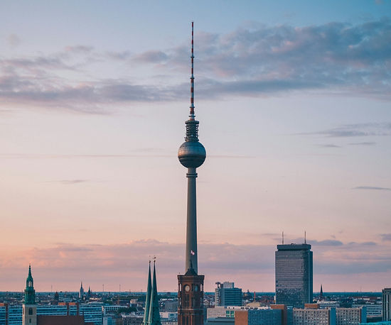 adam-vradenburg-g8DI2ZZFt8I-unsplash_edited.jpg