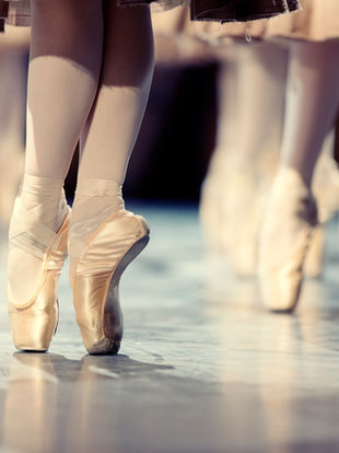 When should a ballet dancer begin pointe work?