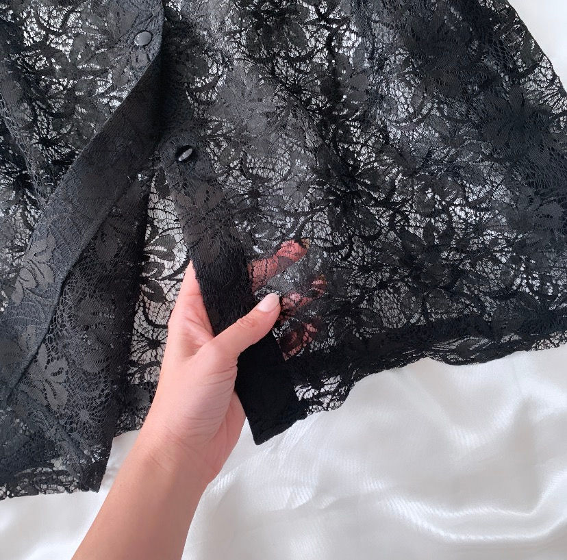 Miniature : Chemise dentelle oversize 