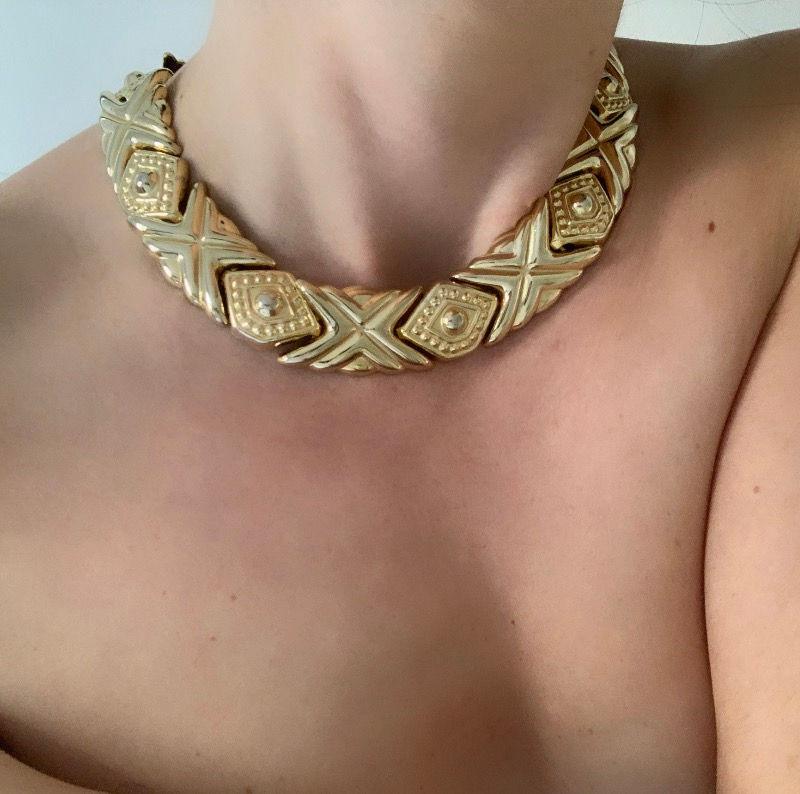 Thumbnail: Gold Chocker