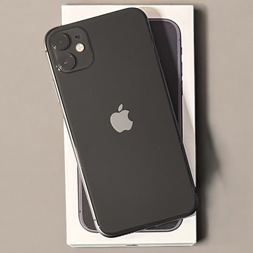BLACK IPHONE 11 64GB | Capecelly