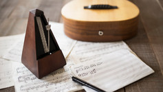Guitare sèche